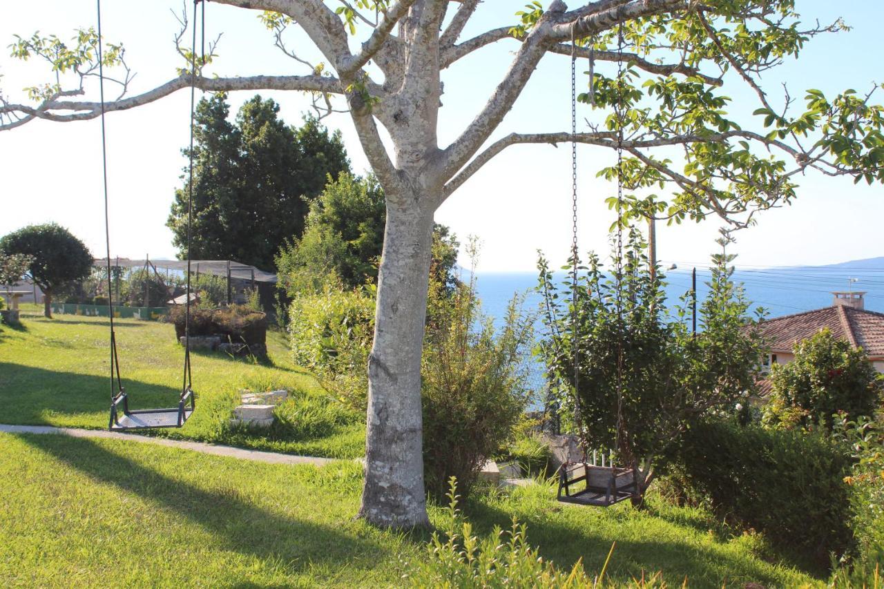 Precioso Apartamento Con Terreno Y Vistas A Cies Vigo Eksteriør bilde